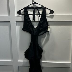 NWT Aerie Sz L Tall one Piece halter cutout ruffled bathing suit